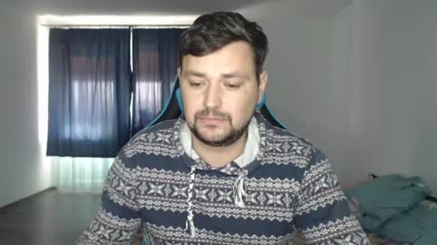 Snapshot of just_a_nice_guy_27 chatting on December 2024 11:29:01 AM Alex online show from December 2024 11:29:01 AM