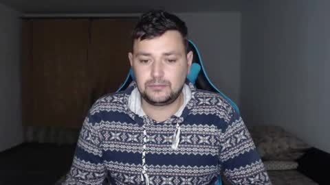 Snapshot of just_a_nice_guy_27 chatting on December 2024 05:01:02 PM Alex online show from December 2024 05:01:02 PM