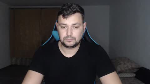 Snapshot of just_a_nice_guy_27 chatting on December 2024 08:04:02 PM Alex online show from December 2024 08:04:02 PM