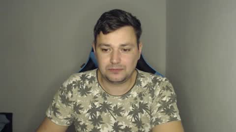 Snapshot of just_a_nice_guy_27 chatting on February 2025 10:34:01 PM Alex online show from February 2025 10:34:01 PM