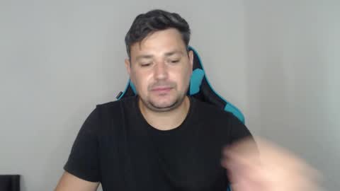 Snapshot of just_a_nice_guy_27 chatting on October 2025 11:31:02 AM Alex online show from October 2025 11:31:02 AM