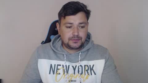 Snapshot of just_a_nice_guy_27 chatting on October 2025 11:14:02 AM Alex online show from October 2025 11:14:02 AM