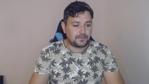 Snapshot of just_a_nice_guy_27 chatting on October 2025 11:33:02 AM Alex online show from October 2025 11:33:02 AM