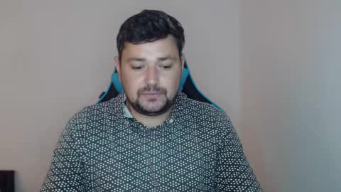 Snapshot of just_a_nice_guy_27 chatting on November 2025 11:20:01 AM Alex online show from November 2025 11:20:01 AM