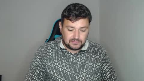 Snapshot of just_a_nice_guy_27 chatting on November 2025 11:22:01 AM Alex online show from November 2025 11:22:01 AM