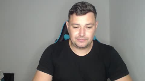 Snapshot of just_a_nice_guy_27 chatting on November 2025 11:21:02 AM Alex online show from November 2025 11:21:02 AM