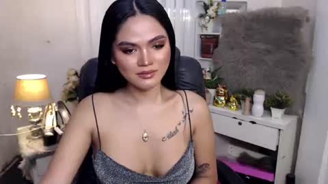 Snapshot of just_aleah chatting on December 2024 12:35:01 AM MY IG aleahgomez17 online show from December 2024 12:35:01 AM