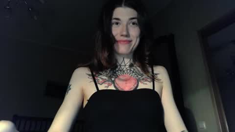 Snapshot of just_curly_ginger chatting on April 2026 11:18:02 PM Ginger Curly online show from April 2026 11:18:02 PM