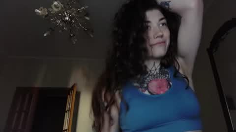Ginger Curly online show from June 2026 11:52:01 AM