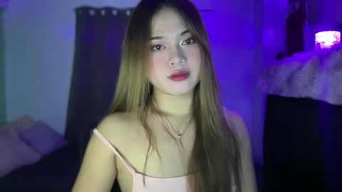 just_julia21 online show from May 2026 02:05:02 AM