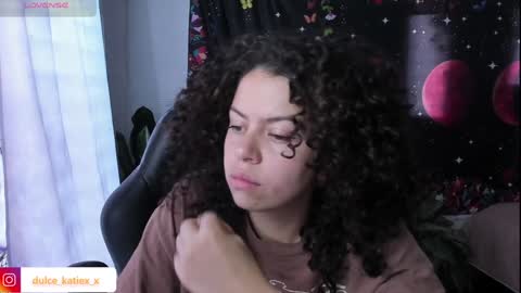 Snapshot of just_katiex chatting on January 2025 10:39:01 PM Sofia online show from January 2025 10:39:01 PM