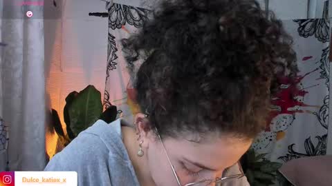 Snapshot of just_katiex chatting on February 2025 01:40:01 AM Sofia online show from February 2025 01:40:01 AM