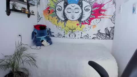 Sofia online show from January 2026 08:13:02 PM