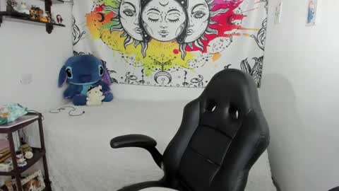 Sofia online show from February 2026 07:06:02 PM