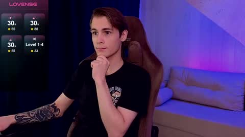 Samuel online show from January 2025 06:52:01 PM