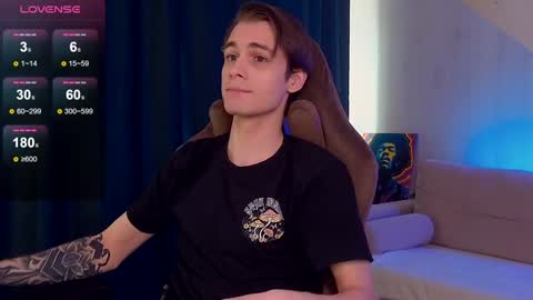 Samuel online show from February 2025 08:43:01 AM