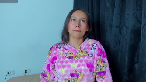 Soffy  online show from December 2024 11:13:02 PM