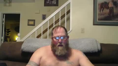 Snapshot of justaguyandnaked chatting on January 2025 01:47:02 AM justaguyandnaked online show from January 2025 01:47:02 AM