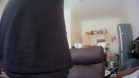 Dee online show from January 2026 12:31:01 PM