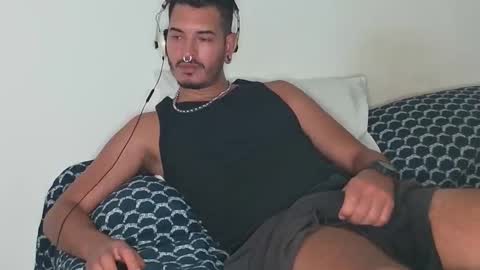 Snapshot of justatall_guy chatting on February 2026 07:42:02 PM JustAtall Guy online show from February 2026 07:42:02 PM