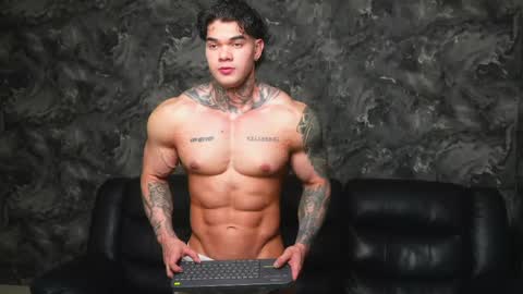 justin clark1 online show from April 2026 01:36:02 AM