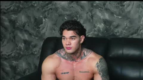 Snapshot of justin_clark1 chatting on June 2026 05:03:02 AM justin clark1 online show from June 2026 05:03:02 AM