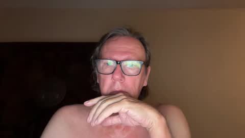 justin_hornyyyy online show from December 2025 09:52:02 PM
