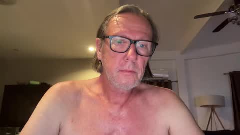 justin_hornyyyy online show from December 2025 02:13:01 PM