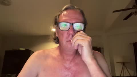 justin_hornyyyy online show from December 2025 04:48:01 PM