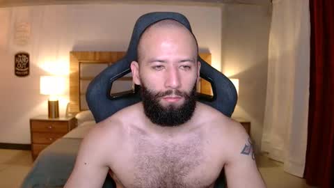 Justin online show from November 2025 02:37:02 AM