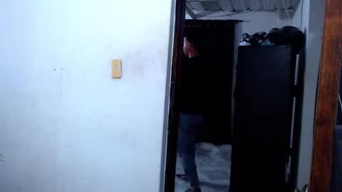 JUSTIN online show from November 2025 04:15:01 AM