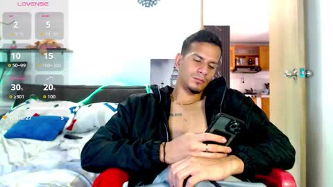 JUSTIN online show from April 2026 09:39:01 PM