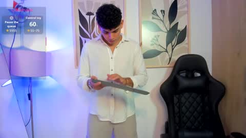 justin_payn14 online show from April 2026 03:02:01 AM