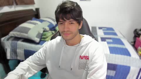 Snapshot of justin_stark1 chatting on December 2024 10:48:01 PM Diego online show from December 2024 10:48:01 PM
