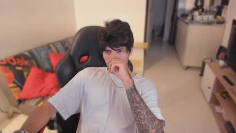 Snapshot of justin_stark1 chatting on October 2025 10:01:01 PM Diego online show from October 2025 10:01:01 PM