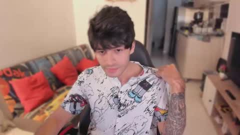 Snapshot of justin_stark1 chatting on November 2025 09:05:02 PM Diego online show from November 2025 09:05:02 PM