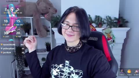 JUSTIN online show from January 2025 11:33:02 PM