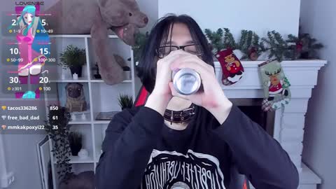 JUSTIN online show from January 2025 11:17:01 PM