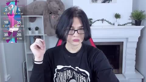 JUSTIN online show from January 2025 07:59:02 PM