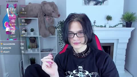 JUSTIN online show from January 2025 01:56:02 AM