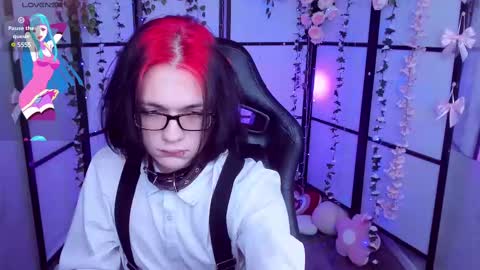 JUSTIN online show from February 2025 12:45:02 PM