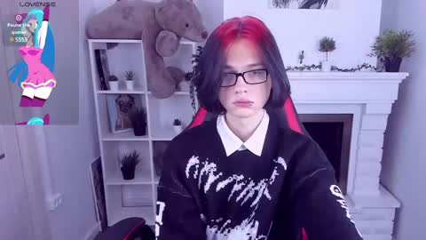 JUSTIN online show from March 2025 08:35:02 PM