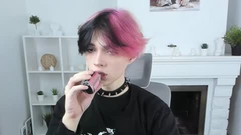 JUSTIN online show from September 2025 12:28:02 PM