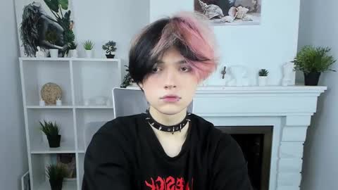 JUSTIN online show from October 2025 12:26:02 PM