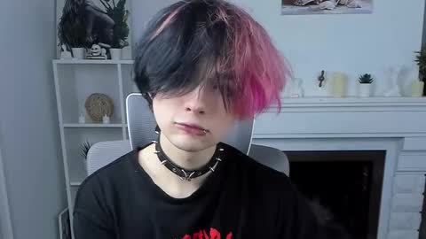 JUSTIN online show from November 2025 12:38:02 PM