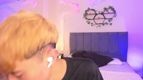 Justin online show from October 2025 11:21:01 AM