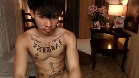 Snapshot of justine_hunk chatting on December 2024 05:18:01 AM justine_hunk online show from December 2024 05:18:01 AM