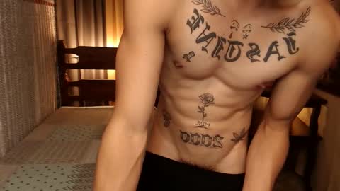 Snapshot of justine_hunk chatting on December 2024 03:14:02 AM justine_hunk online show from December 2024 03:14:02 AM