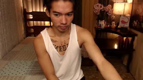 Snapshot of justine_hunk chatting on December 2024 11:33:01 AM justine_hunk online show from December 2024 11:33:01 AM