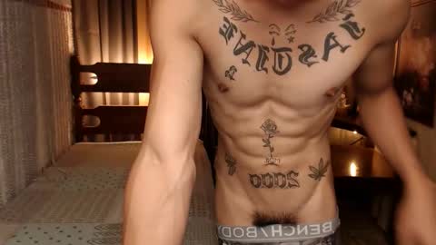 Snapshot of justine_hunk chatting on December 2024 06:14:01 AM justine_hunk online show from December 2024 06:14:01 AM